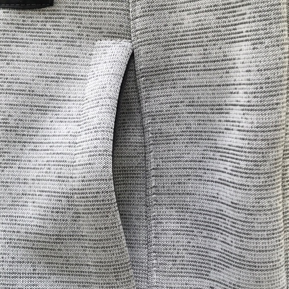 REEBOK BOYS SIZE 8 ACTIVE ATHLETE JACKET - Picture 9 of 9